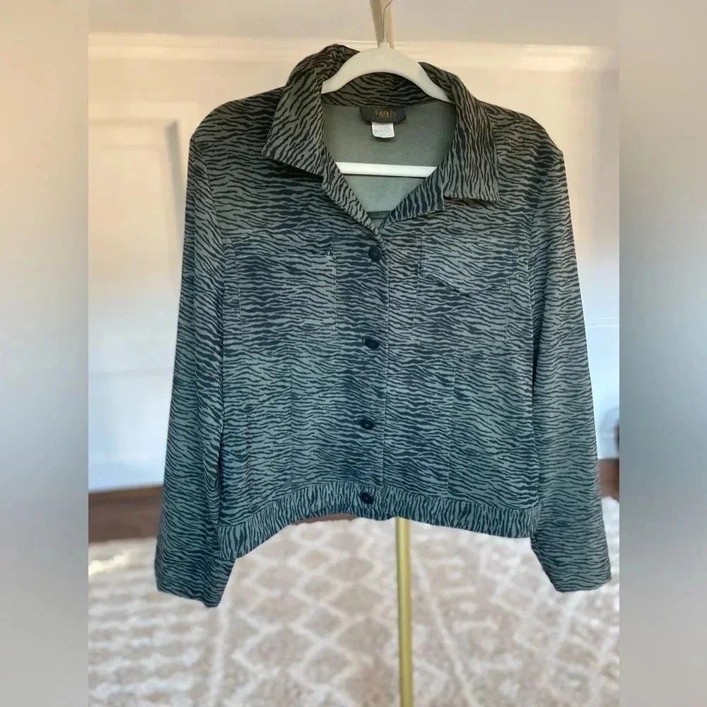 Vintage David Paul Zebra Jacket Scandi Quiet Luxury London Fall Capsule Wardrobe